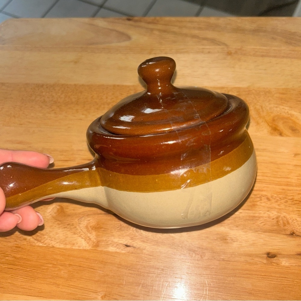 Brown and Tan Dinnerware Set with Rustic Charm